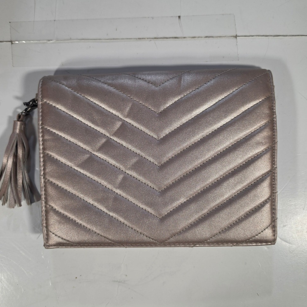 Neiman Marcus Metallic Champagne Chevron Quilted Tassel Clutch Evening Bag